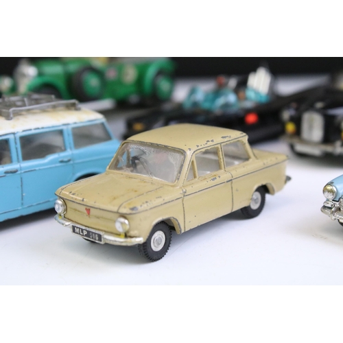 1331 - Nine Triang Spot On play worn diecast models to include Friskysport, Austin Taxi FX4, Austin Healey ... 