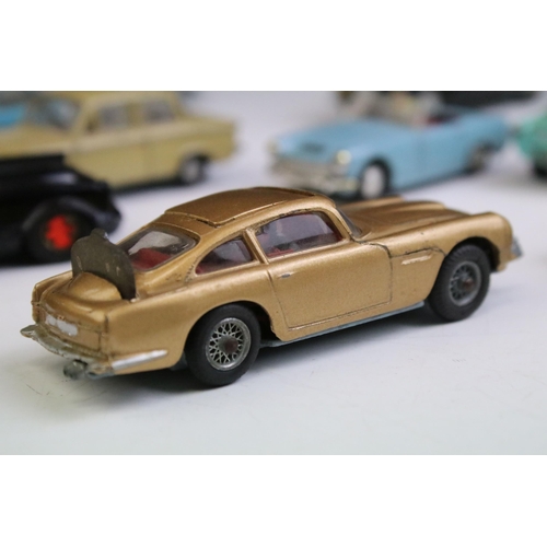 1331 - Nine Triang Spot On play worn diecast models to include Friskysport, Austin Taxi FX4, Austin Healey ... 