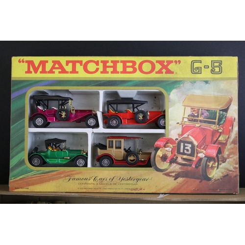 1334 - 39 play worn diecast models to include Matchbox 75 Series, Corgi Juniors, Dinky, Britains, etc featu... 