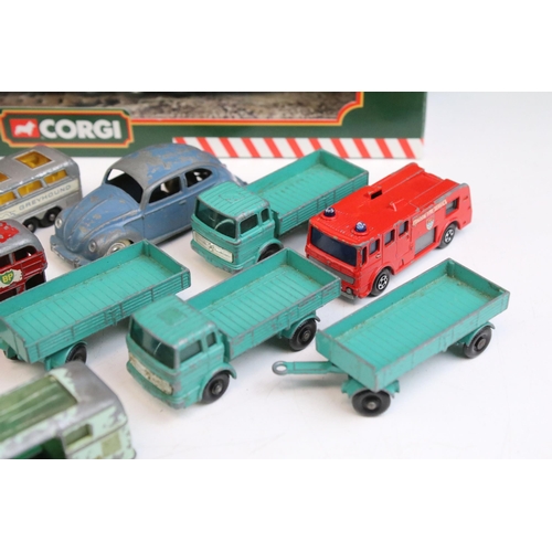 1340 - Quantity of boxed and unboxed diecast models to include 2 x boxed Eddie Stobart related models featu... 