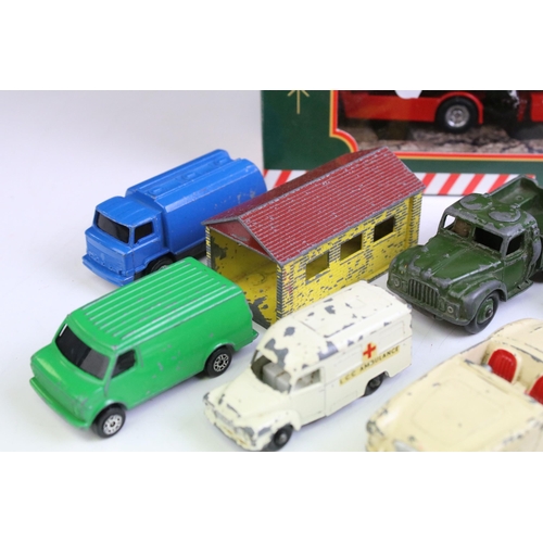 1340 - Quantity of boxed and unboxed diecast models to include 2 x boxed Eddie Stobart related models featu... 