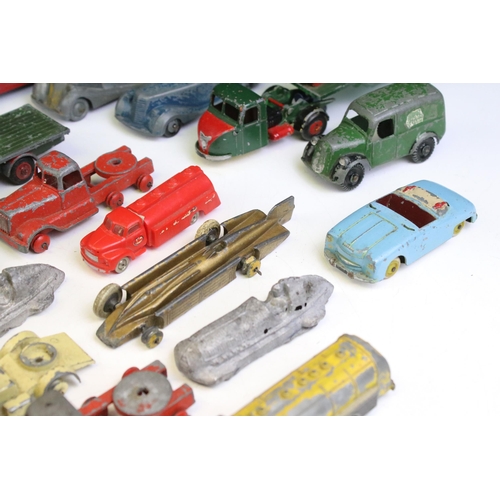 1345 - 22 Pre war to mid 20th C play worn diecast models to include CIJ, Crescent, Timpo, Charbens, TT, Rob... 