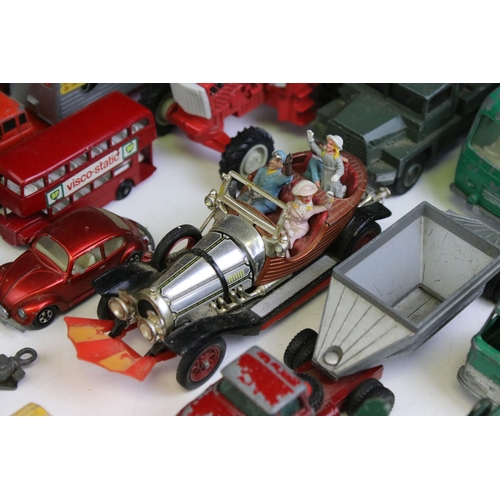 1347 - Quantity of circa mid 20th C play worn diecast models to include Matchbox and Corgi featuring Corgi ... 