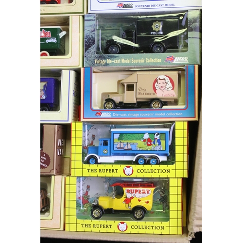 1283 - Around 265 boxed Lledo Days Gone diecast models to include Promotors, Mr Blobby, The Rupert Collecti... 