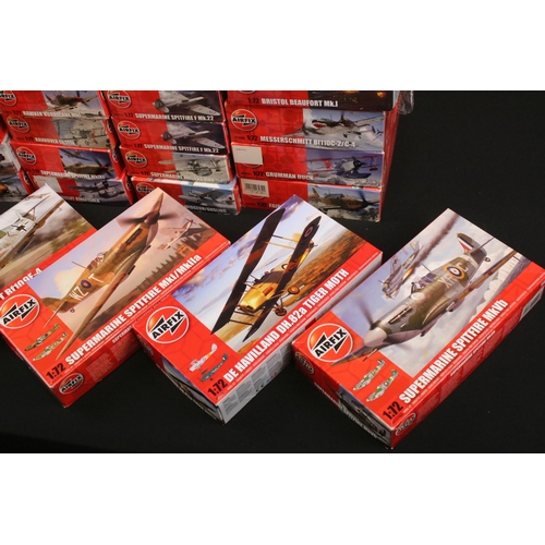 315 - 34 Boxed Airfix 1/72 plastic military model plane kits to include A04019 Bristol Beaufighter TF:X, A... 