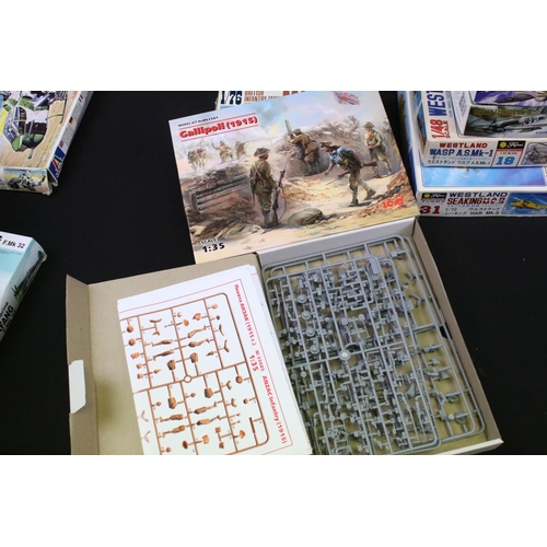 319 - 19 Boxed plastic model kits to include 6 x Italeri, 4 x Academy, 4 x Fujimi, 1 x Imai, 1 x AZ Models... 