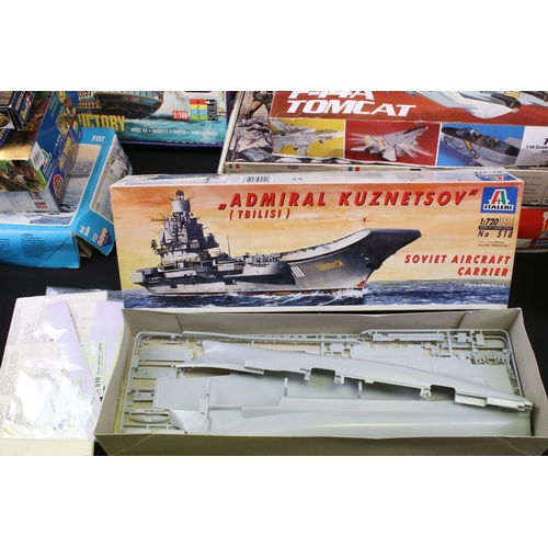 321 - 17 Boxed plastic model kits to include Revell, Italeri, ESCI, Mini Hobby Models, Airfix, Tauro, Mono... 