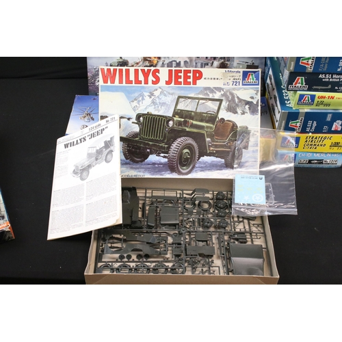 323 - 31 Boxed Italeri plastic military model kits to include 1/700 519 USS Saipan Amphibious Battleship, ... 