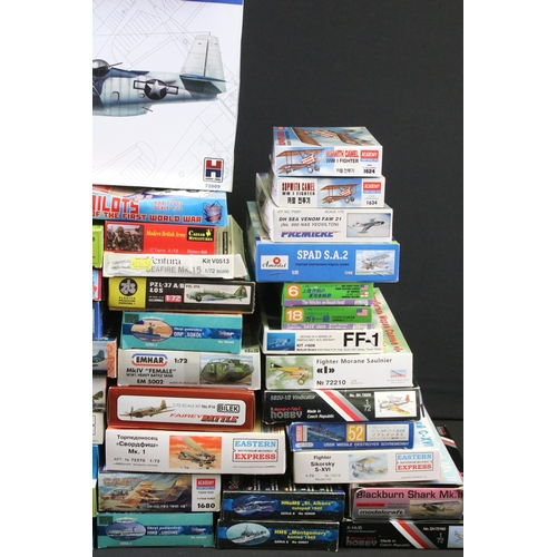 324 - 48 Boxed plastic model kits to include Academy, Accurate Miniatures, Mirage Hobby, Premiere, AZ Mode... 