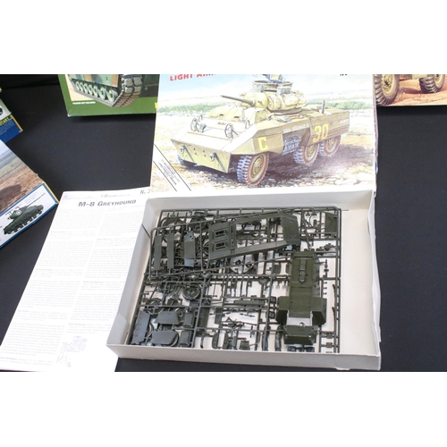 325 - 10 Boxed Italeri 1/35 plastic military model kits to include 6385 Crusader mk II, 6432 Crusader mk I... 