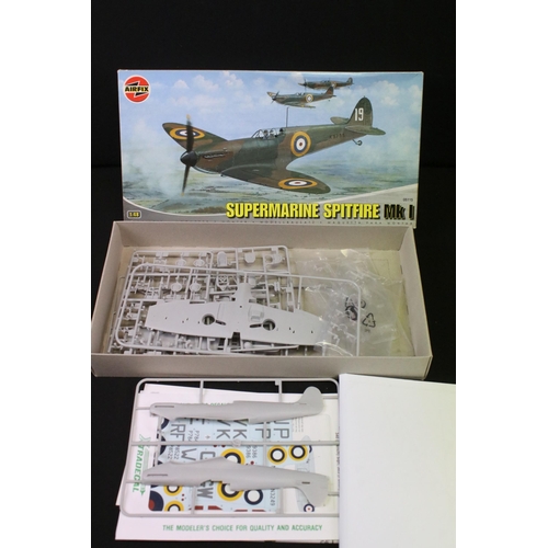 327 - 18 Boxed Airfix 1/48 plastic military model kits to include 10102 English Electric Canberra B I 8, 1... 