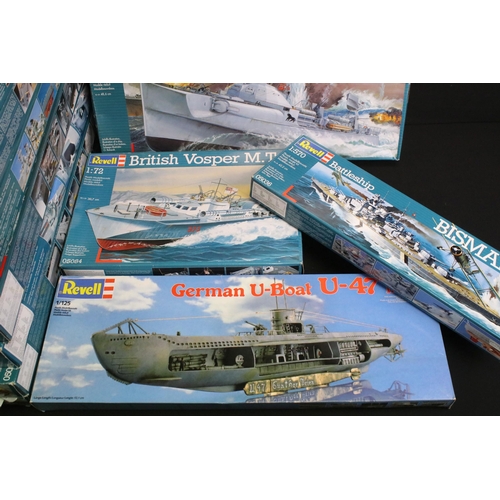 329 - 23 Boxed Revell plastic model kits, all relating to sea warfare, to include 1/72 05051 German Fast A... 