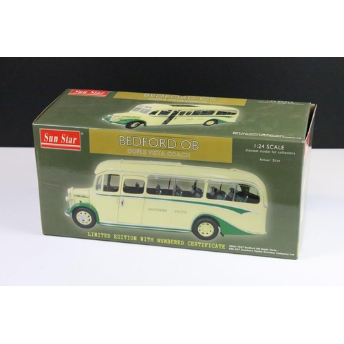 1018 - Boxed ltd edn Sun Star 1/24 scale 5002 1947 Bedford OB Duple Vista Coach EDL 637 Southern Vectis Omn... 