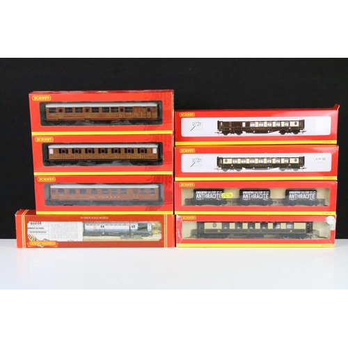 124 - 28 Boxed Hornby OO gauge items of rolling stock to include R6280 Set of three Freight Rolling Stock ... 