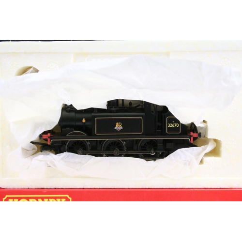 168 - Boxed Hornby OO gauge R2809 Northern Class 142 142068 2 Car DMU set plus a boxed Hornby R3116 BR 0-6... 