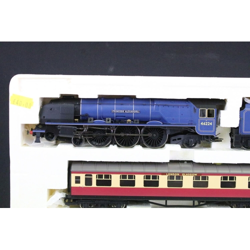 169 - Boxed Hornby OO gauge R2303M The Royal Scot Train Pack, complete with certificate