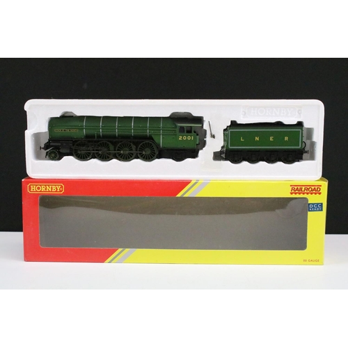 171 - Two boxed Hornby OO gauge Railroad locomotives to include R3585 Intercity Class 90 90135 and R3171 C... 