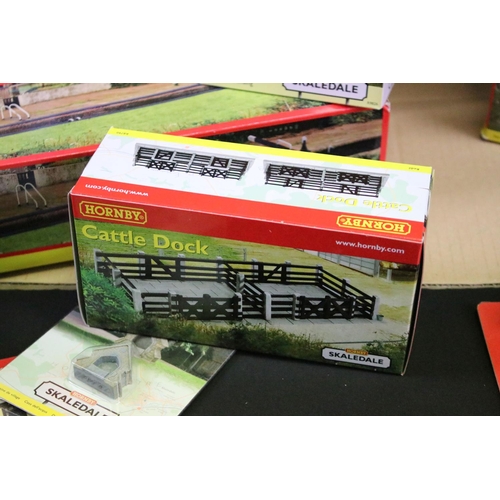 178 - 42 Boxed / carded Hornby Skaledale OO gauge trackside buildings and accessories to include R9806 Rai... 