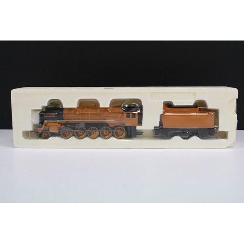 135 - Boxed Hornby OO gauge Thomas & Friends R9684 Murdoch locomotive, locomotive ex, box with corner knoc... 