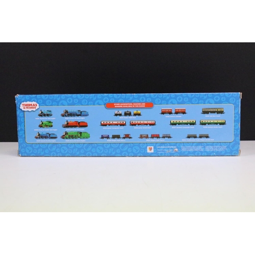 136 - Boxed Hornby OO gauge Thomas & Friends R9290 James the red engine locomotive