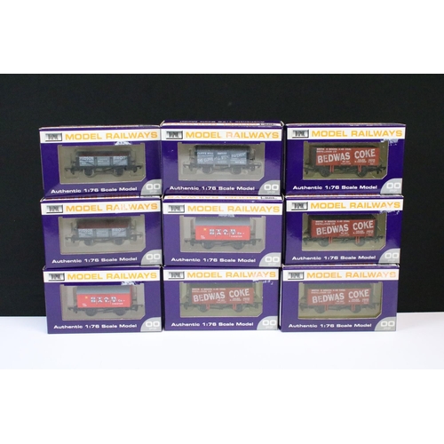 181 - 24 Boxed Dapol OO gauge items of rolling stock to include B647 Star Salt Van, B661 Bedwas  Coke 9 Pl... 