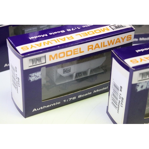 181 - 24 Boxed Dapol OO gauge items of rolling stock to include B647 Star Salt Van, B661 Bedwas  Coke 9 Pl... 