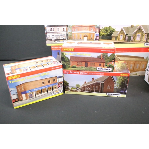 183 - 16 Boxed Hornby Skaledale OO gauge trackside buildings to include ltd edn Coaling Tower, R9822 Steam... 