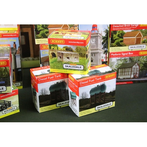 184 - Around 36 boxed Hornby Skaledale OO gauge trackside buildings to include R9822 Steam Shed, R8756 Jub... 