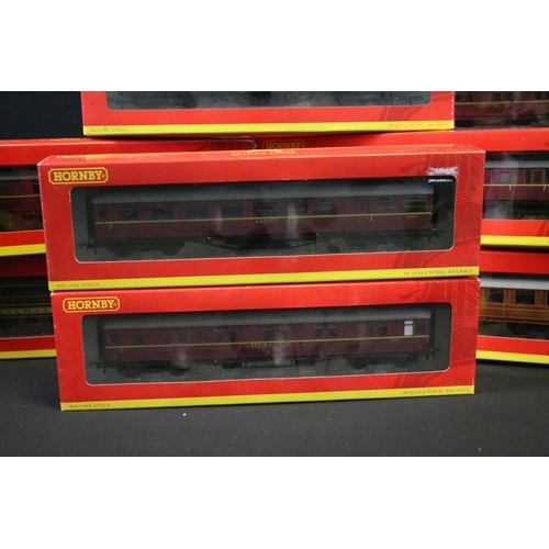 187 - 26 Boxed Hornby OO gauge items of rolling stock to include R4263A BR 61ft 6in Buffet Car E9127 E, R4... 