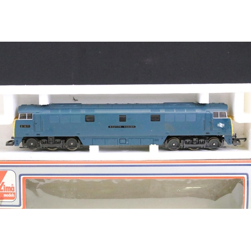 198 - Four OO gauge locomotives to include a boxed R084 BR 4-4-0 Schools Class Clifton, Hornby Ardingly 4-... 