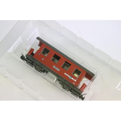 146 - Collection of Liliputt HO gauge model railway to include 6 x locomotives, 3 x Liliputt Zillertalbahn... 