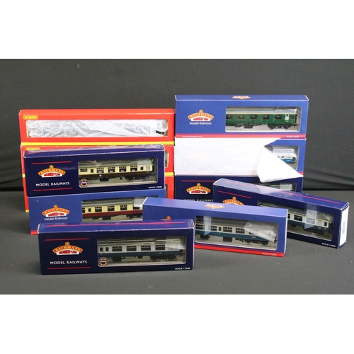 219 - 11 Boxed OO gauge items of rolling stock to include 8 x Bachmann and 3 x Hornby featuring Bachmann 3... 