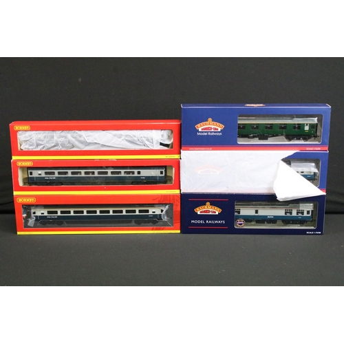 219 - 11 Boxed OO gauge items of rolling stock to include 8 x Bachmann and 3 x Hornby featuring Bachmann 3... 