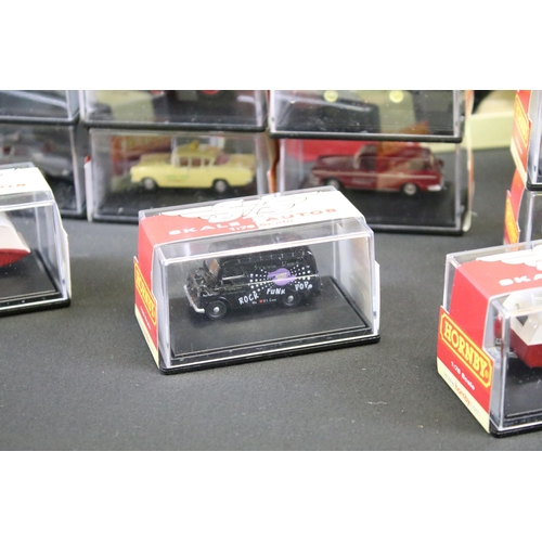 222 - 50 Boxed / cased Hornby SA Skale Autos diecast models to include sealed shop stock R7100 Green Godde... 