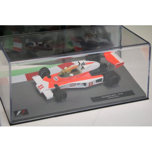 1285 - 38 Boxed Panini 1/43 Formula 1 diecast model cars to include Mario Andretti's 1978 Lotus 79, Miks Ha... 