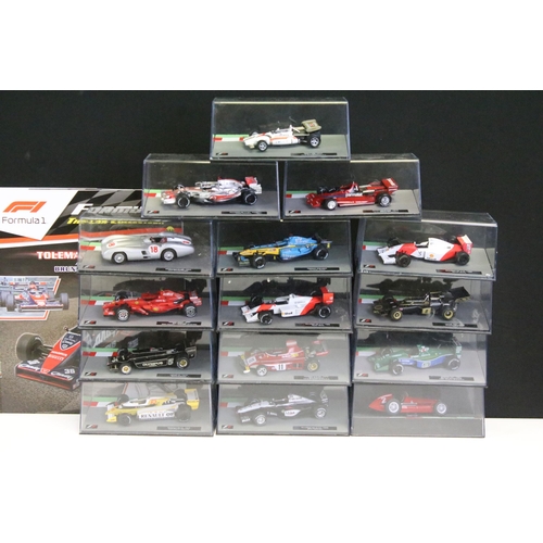 1285 - 38 Boxed Panini 1/43 Formula 1 diecast model cars to include Mario Andretti's 1978 Lotus 79, Miks Ha... 