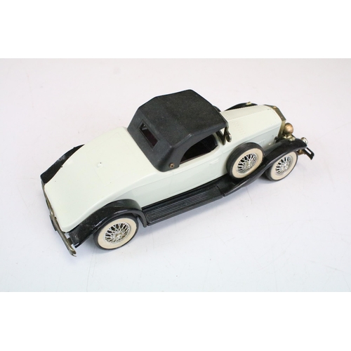 1304 - Six 1/18 - 1/24 scale tin plate metal models including a friction drive red/white car with driver (m... 