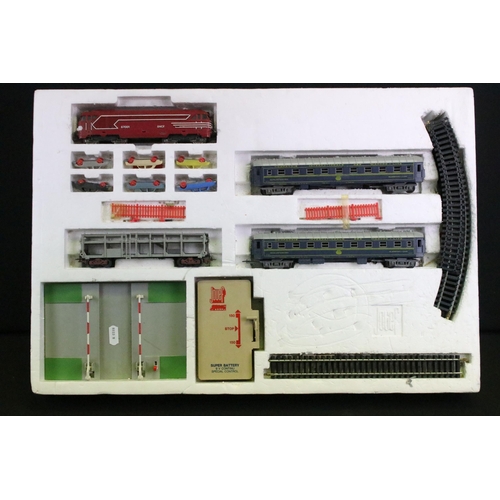 228 - Boxed Jouef OO / HO gauge 7435 Electric Train Set with level crossing, complete with accessories and... 