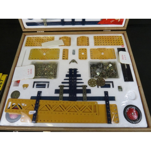 383 - Boxed Meccano Outfit No.9 set, contained within wooden case, sealed and ex condition, with original ... 