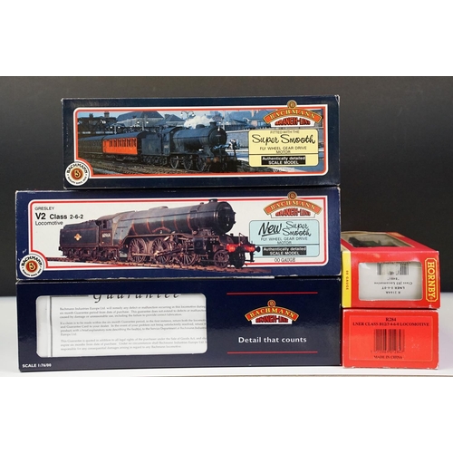 47 - Five boxed OO gauge locomotives to include 3 x Bachmann (31956 A4 4482 Golden Eagle LNER Doncaster g... 