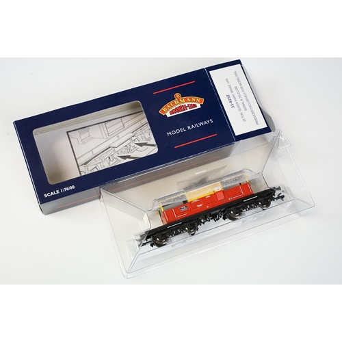 50 - Two boxed Bachmann OO gauge locomotives to include Murphy Models MM0142 Class 141 CIE Black/orange 1... 