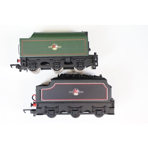 77 - 17 OO gauge locomotives to include Hornby LMS 2309, Hornby Evening Star, Lima The Royal Alex etc