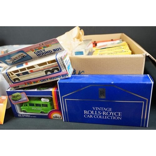 1145 - 46 Boxed diecast models featuring Lledo Marathons, Majorette 3000, Majorette 300, Tesco Autoclub, So... 