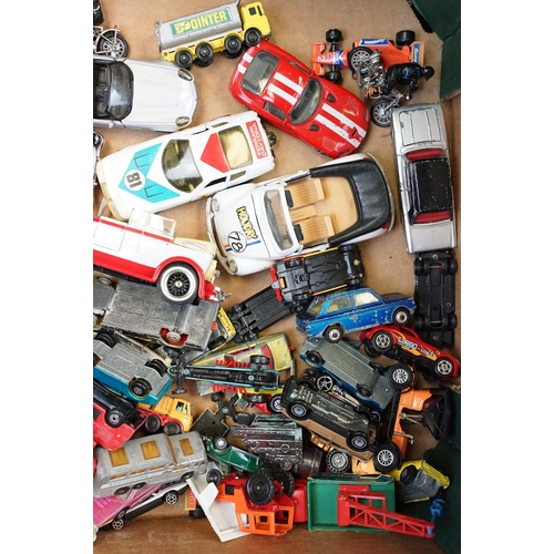 1147 - Collection of mid 20th C onwards play worn diecast models to include Corgi, Matchbox, Maisto, Dinky,... 