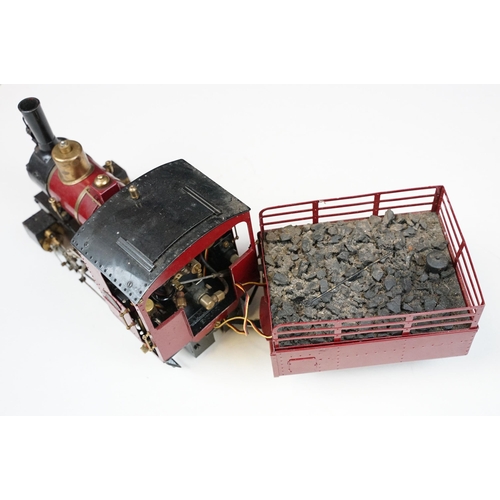 250 - Roundhouse G scale William 0-6-0 live steam locomotive and tender, in maroon livery, Roundhouse name... 