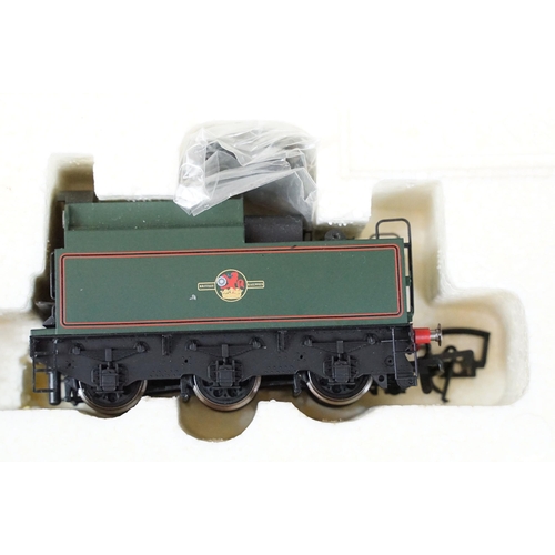 86 - Four boxed Hornby OO gauge Super Detail locomotives to include R2355A BR 0-6-0 Class Q1 Locomotive 3... 
