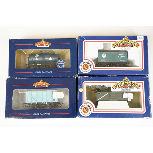 92 - 26 Boxed Bachmann OO gauge items of rolling stock to include 37656 14 Ton Tank Wagon ICI, 37080K 7 P... 