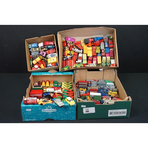 1185 - Large quantity of around 160 play worn mainly Matchbox diecast models to include Lesney, Superfast, ... 