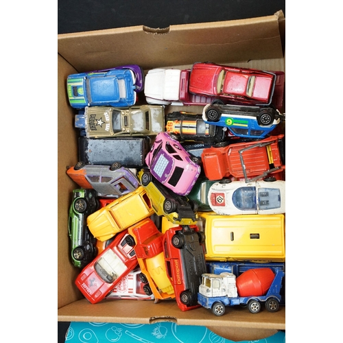 1185 - Large quantity of around 160 play worn mainly Matchbox diecast models to include Lesney, Superfast, ... 