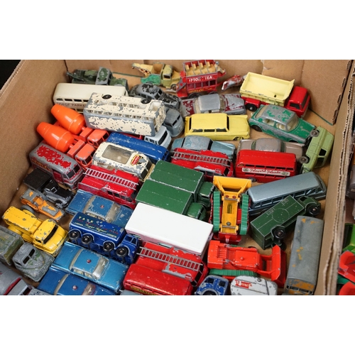 1185 - Large quantity of around 160 play worn mainly Matchbox diecast models to include Lesney, Superfast, ... 